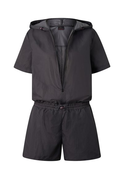 Sort kortærmet hættetrøje med lynlås foran og elastisk talje, lavet af let, let skinnende stof.