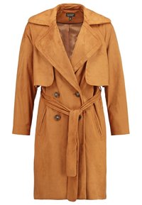 Trench-coat en daim beige avec un large col, une fermeture double boutonnage, et une taille ceinturée. Doté de manches longues et d'une texture douce.