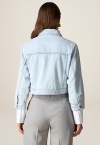 Oltre Chaqueta vaquera - light blue