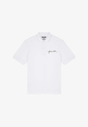 Witte polo-shirt van katoen met een drieknops sluiting, korte mouwen en een zwart cursief 'faith' geborduurd op de borst.