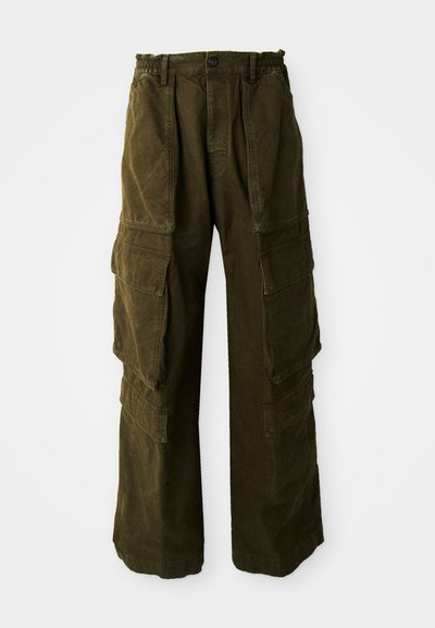 Cargo pants in dark olive green, made of textured cotton. Features an elastic waistband, multiple side pockets, and a loose fit.