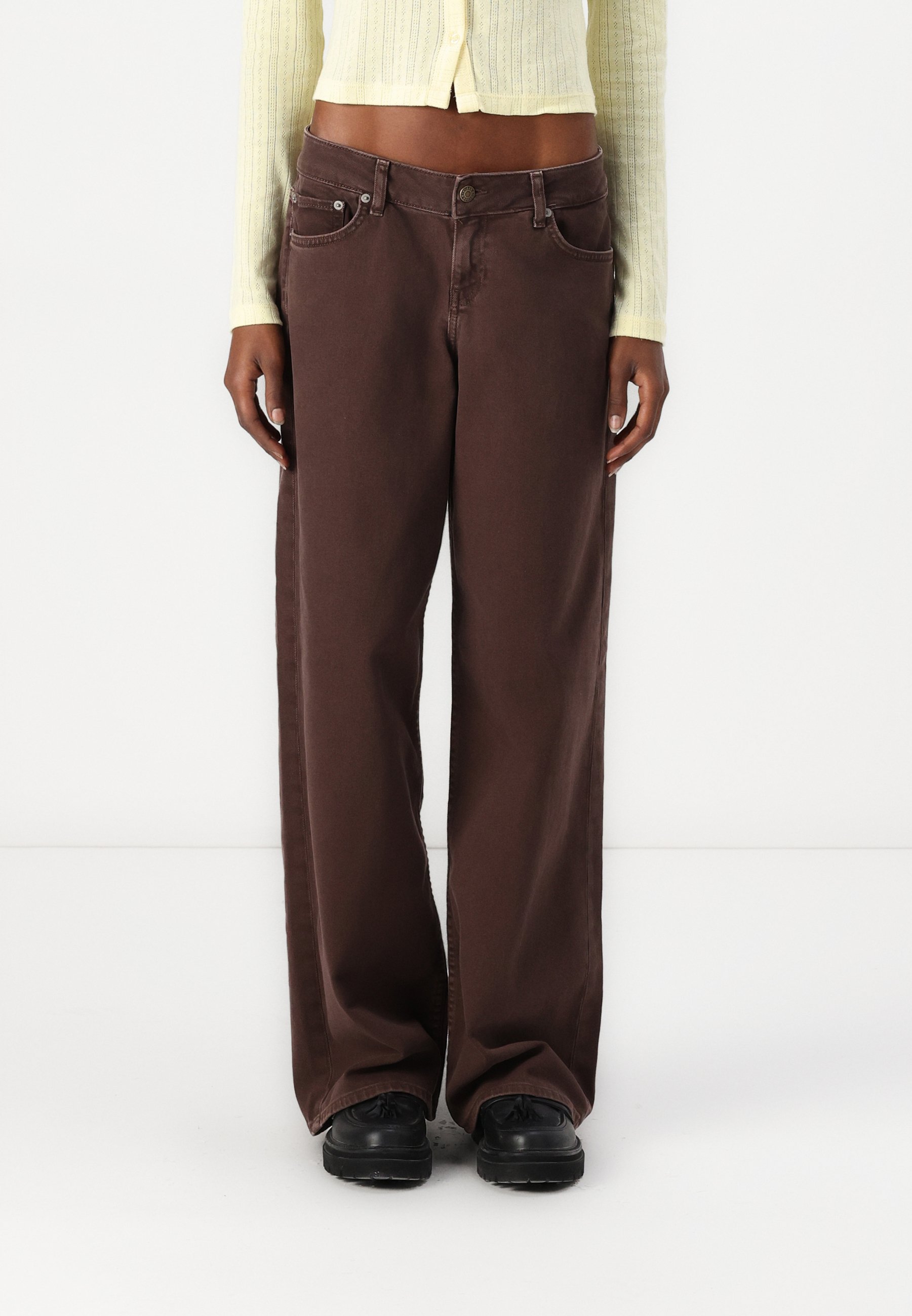 ★OY★WIDE STITCH VOLUME JEANS - BROWN★正規品/韓国直送料込 ☆OY☆WIDE STITCH VOLUME JEANS - BROWN☆正規品/韓国直送料込