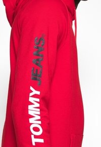Tommy Jeans Bluza z kapturem