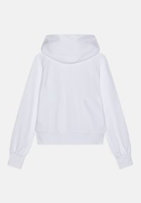 Sudadera blanca recortada con una gran capucha, mangas largas, puños acanalados y una textura suave, que presenta un diseño limpio y minimalista.