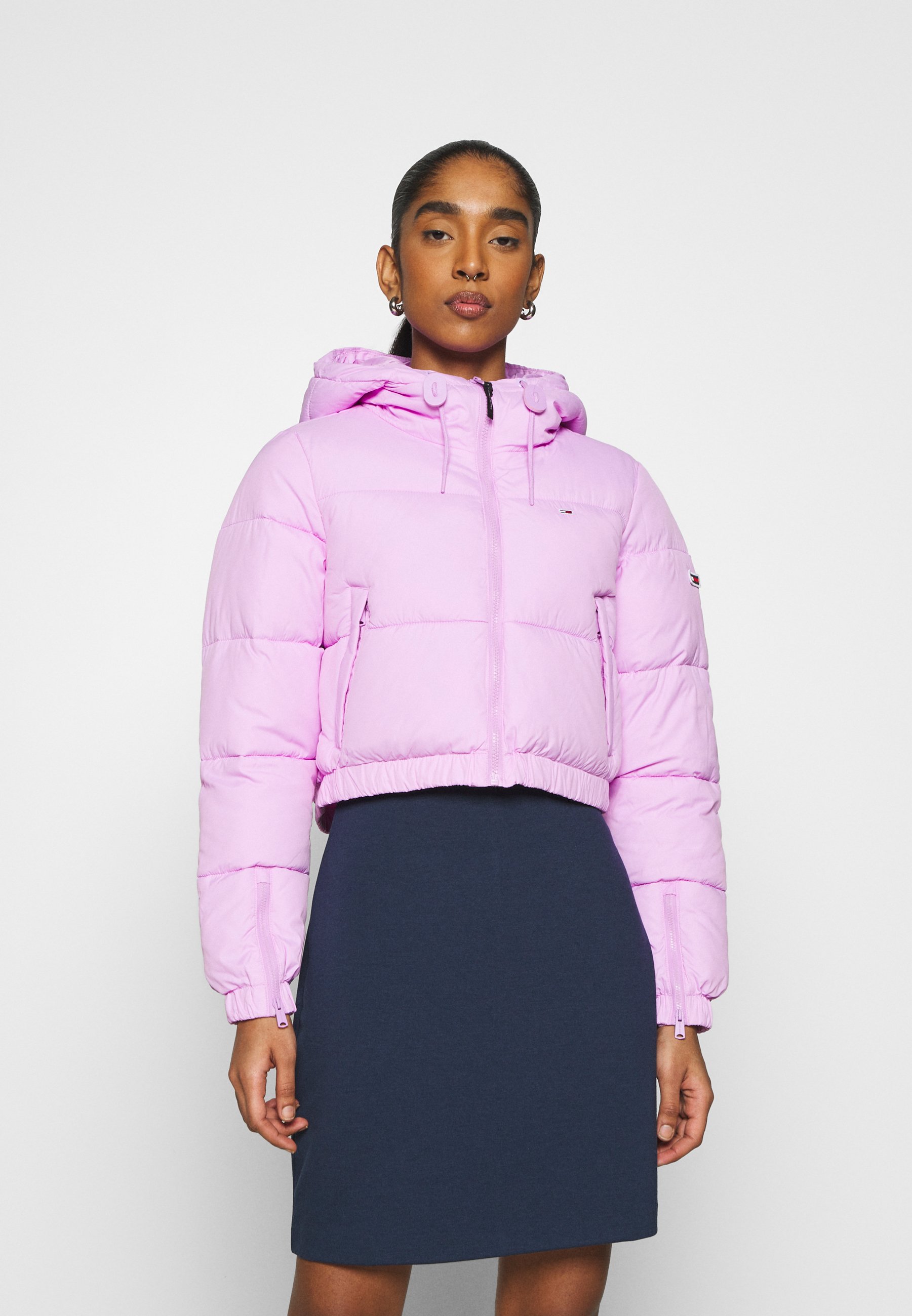 tommy hilfiger cropped puffer jacket