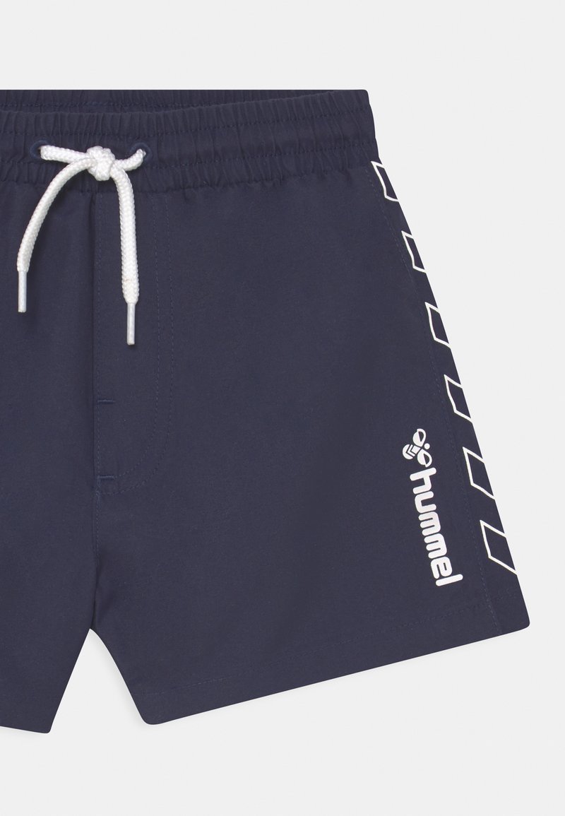 Kinder Bikinis | Hummel DELTA BOARD Badeshorts black iris/dunkelblau - WM63063 Kinder Bikinis | Hummel DELTA BOARD Badeshorts black iris/dunkelblau - WM63063