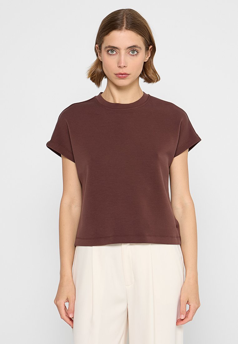 Scotch & Soda T-shirt basic bruin Scotch & Soda T-shirt basic bruin