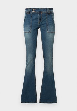 Schlagjeans aus blauem Denim mit zwei Fronttaschen, einem Knopfverschluss und kontrastierenden Nähten. Weiche Textur mit leichter Ausbleichung an den Knien.