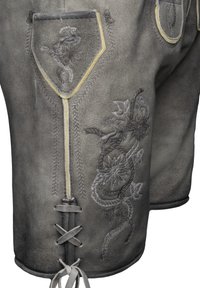Graue Wildleder-Shorts mit aufwendiger Stickerei, Taschen mit kontrastierendem gelbem Besatz und geschnürten Abschlüssen für eine verstellbare Passform.