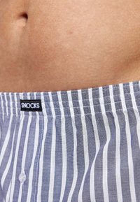 Thumbnail Image 7