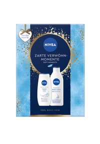 NIVEA Geschenkeset mit Creme Soft Duschcreme und Express Body Lotion, präsentiert in blauer und goldener festlicher Verpackung.
