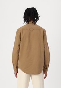 Thumbnail Image 4