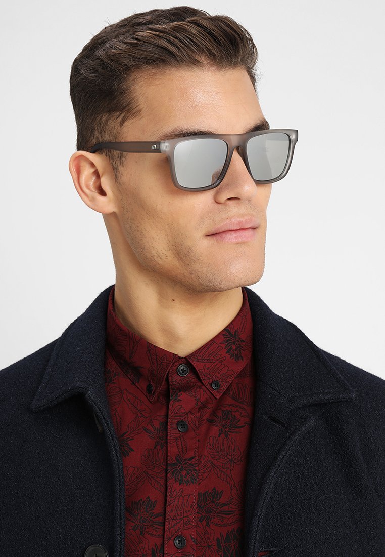 le specs the boss