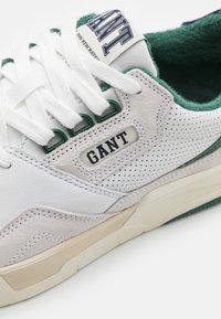GANT BROOKPAL - Zapatillas - white/green