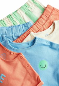 Next 6 PACK - REGULAR FIT - Pantaloni scurți - blue orange