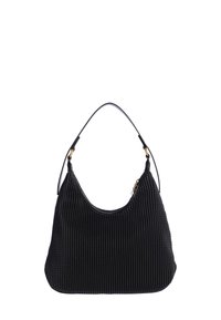 Bolso de mano negro con textura acanalada y parte superior curva, que cuenta con un asa única y acentos de hardware en dorado. La superficie texturizada añade profundidad al diseño.