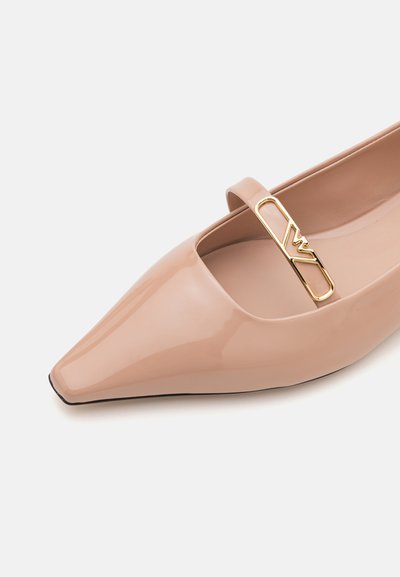 Emporio Armani ELOISE - Ankle strap ballet pumps - nudo