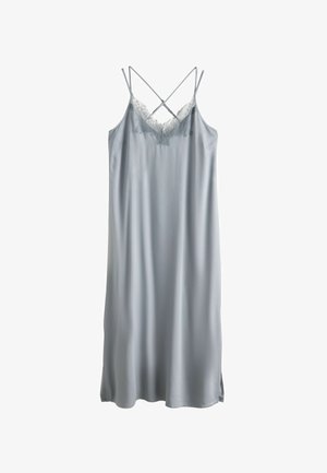 Lichtgrijze satijnen slipdress met een kantafwerking bij de halslijn, verstelbare bandjes en een crisscross rugontwerp. Zijsplit aan de zoom.