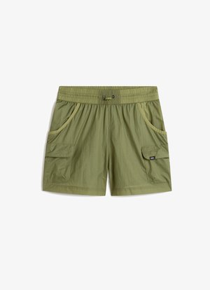 Pantaloni corti verde oliva realizzati in tessuto leggero, dotati di una cintura elasticizzata, due tasche laterali e una tasca cargo sul lato sinistro.