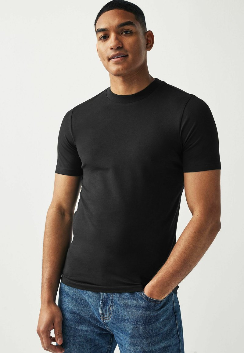 Next - MUSCLE FIT ESSENTIAL CREW NECK - REGULAR FIT - Pamata T-krekls - black, Palielināt