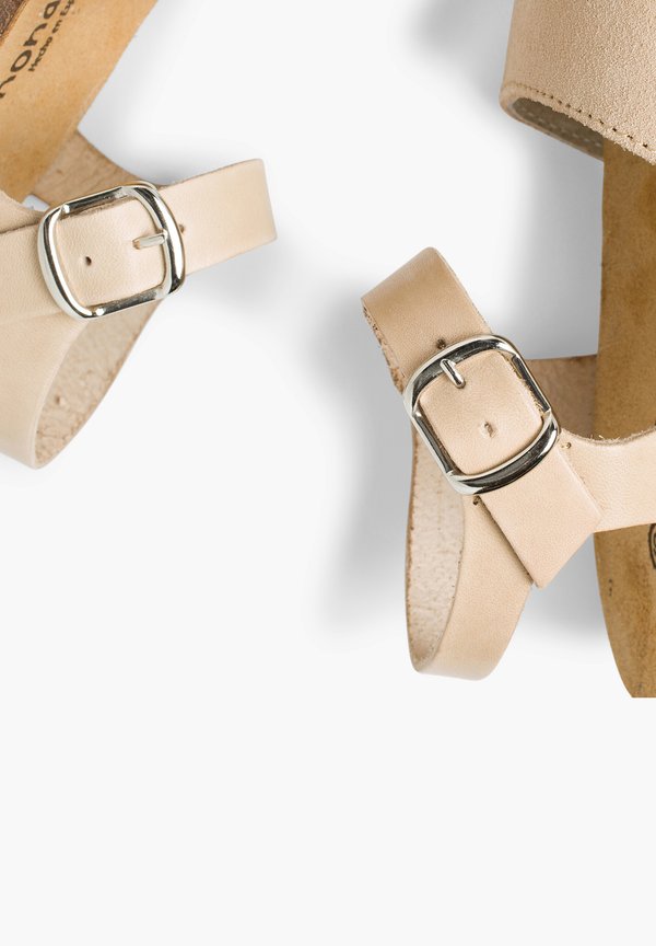 Lauflernschuh – beige