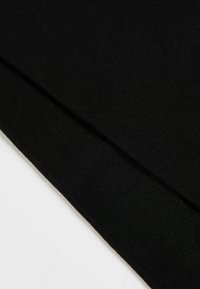 Thumbnail Image 2