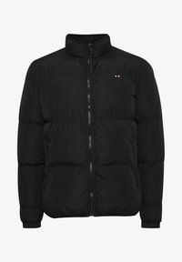 Unselected, black beauty