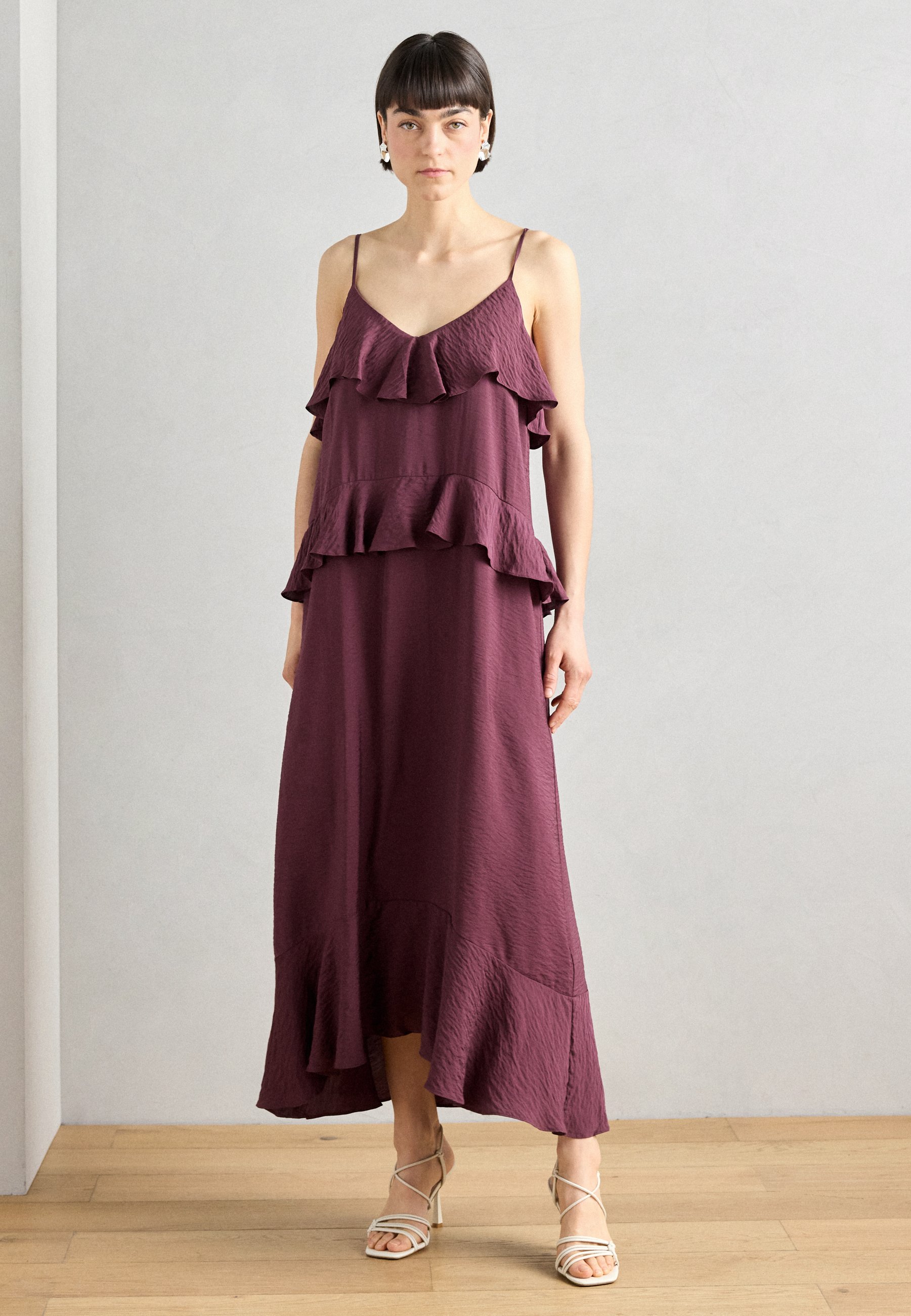 chinese dress ladies Lucienne Smocked Linen Maxi Dress main image 0