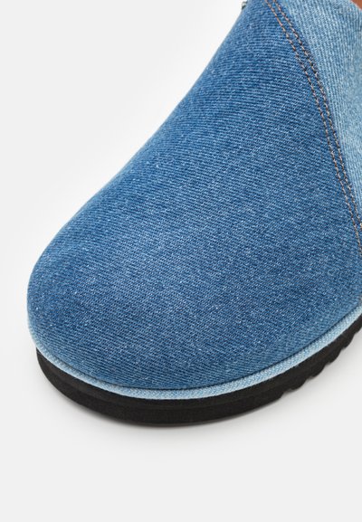 Ahluwalia UNISEX - Įmautiniai batai - blue