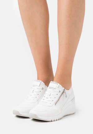 LACE-UP - Zapatillas - white