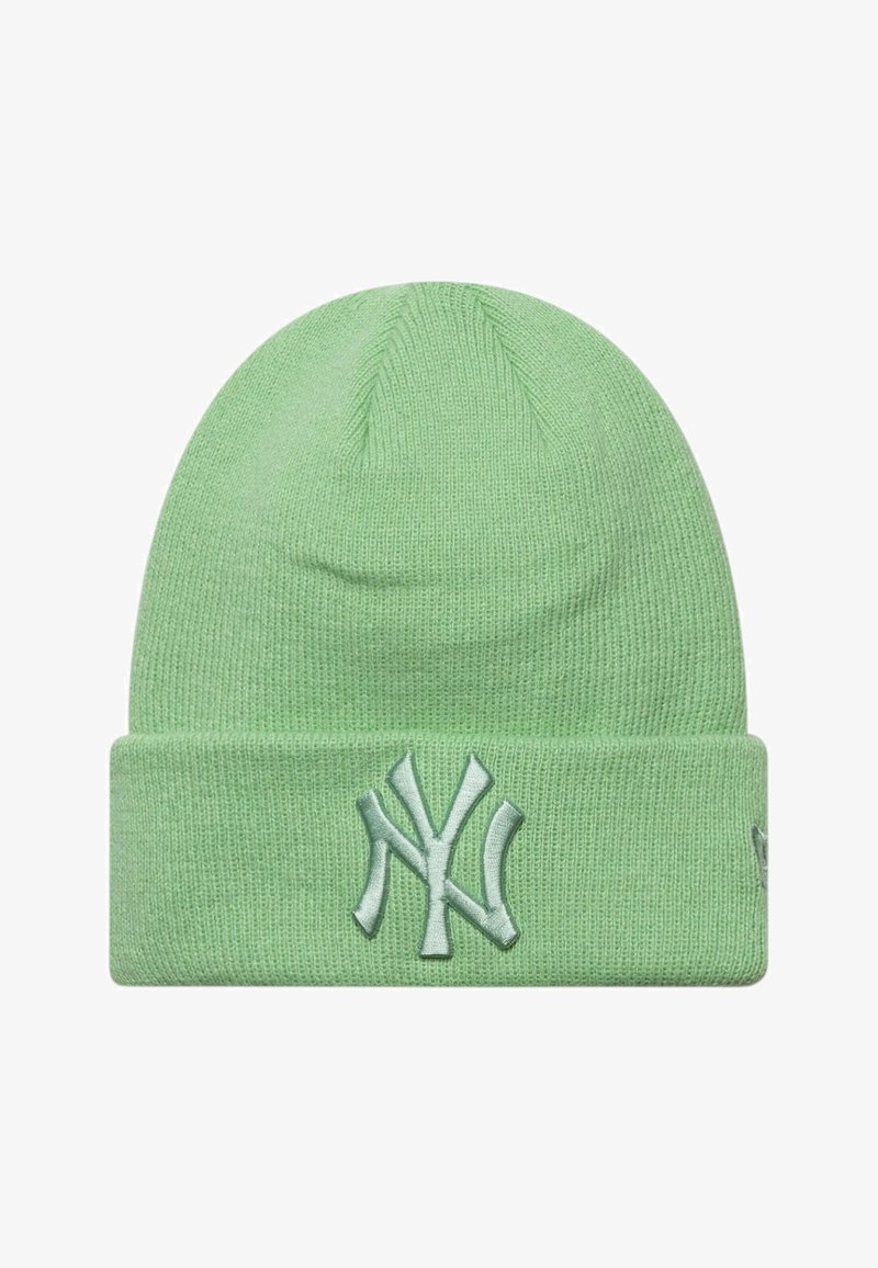 Bonnet tricoté vert clair avec bord replié, orné d'un logo brodé des New York Yankees dans des tons verts assortis.