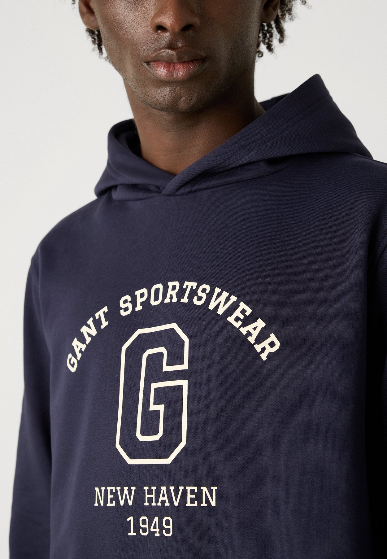 Kapuzenpullover