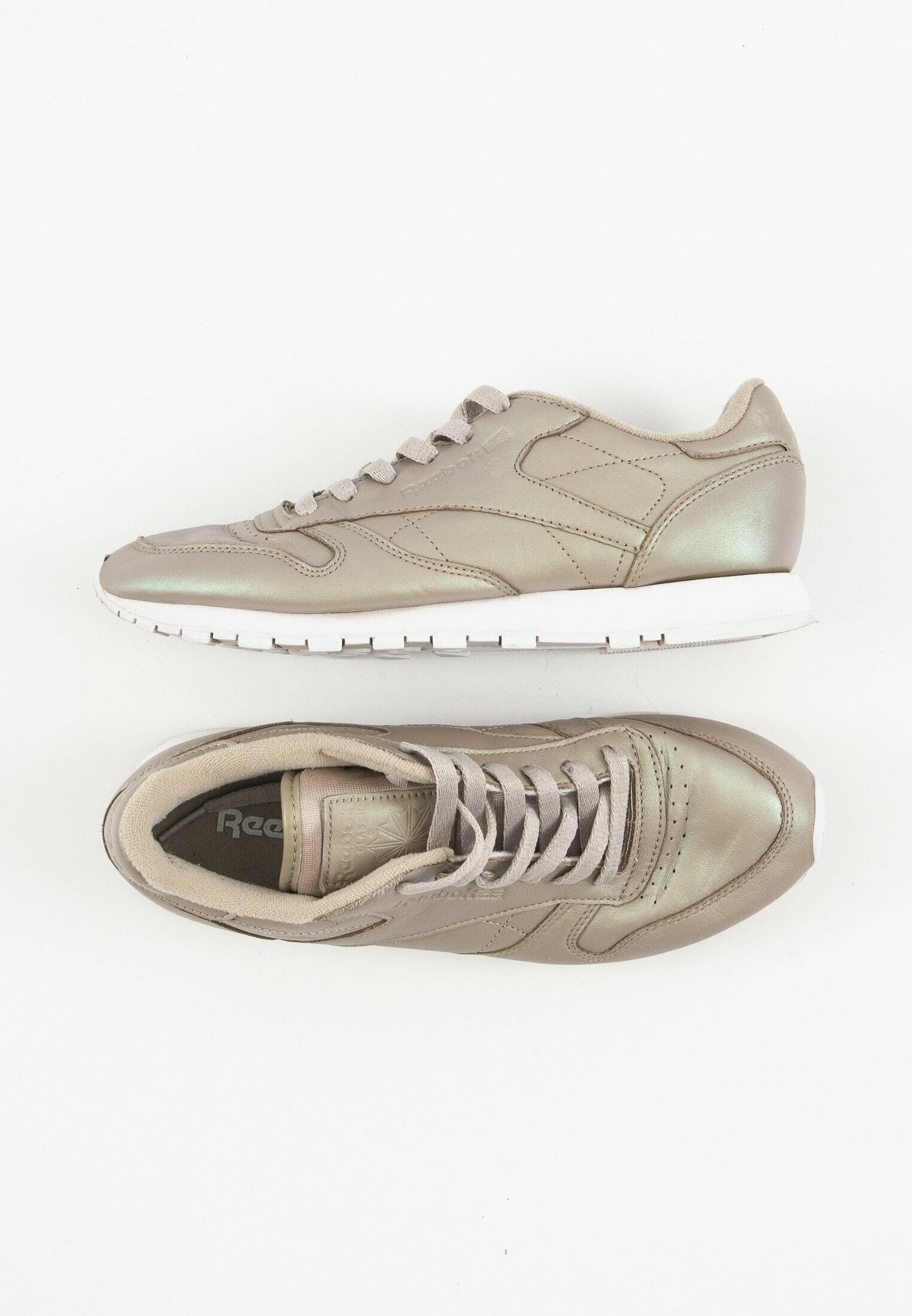 reebok classic beige