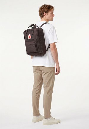 Fjällräven, KÅNKEN UNISEX - Σακίδιο κάμπινγκ - black oak