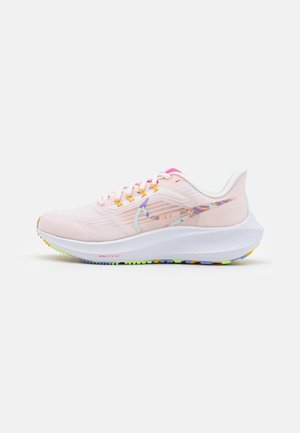 Nike Performance Chaussures de running sur route - pink
