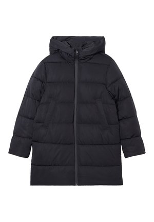 Chaqueta de plumas negra con capucha, con cierre de cremallera, dos bolsillos frontales y un diseño acolchado con costuras horizontales. Acabado mate.