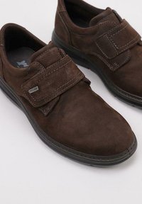 IMAC Zapatos sin cordones - brown