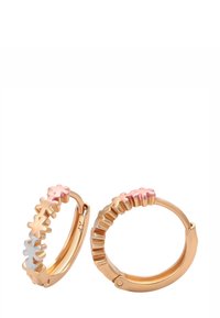 Orecchini a cerchio color oro rosa con piccoli intagli a forma di fiore nei toni rosa, oro e argento lungo il bordo esterno.