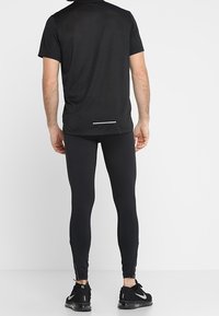 Nike Performance Leggings - black