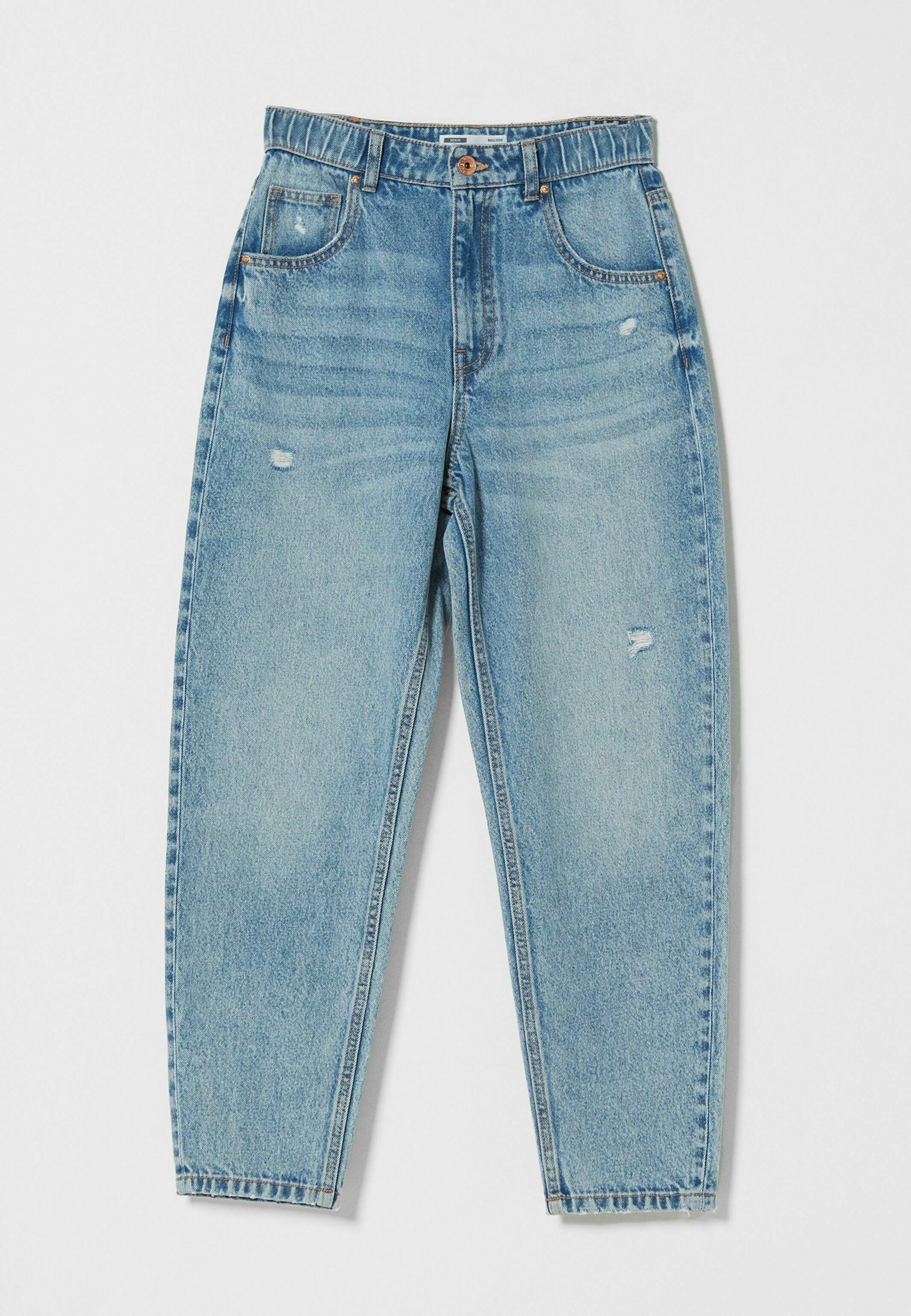 Bershka BALLOON - Relaxed fit jeans - light blue denim/Lichtblauw -  Zalando.nl