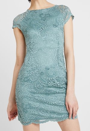 Robe de jour - light green