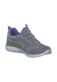 Baskets de sport grises et bleues avec tige en mesh, tirettes sur la languette et le talon, et semelle flexible blanche.