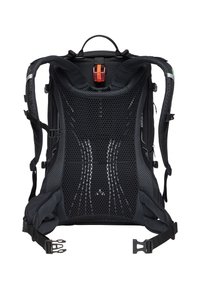 Zaino nero con pannello posteriore in rete traspirante, spallacci imbottiti regolabili e clip di chiusura arancione con motivi decorativi.