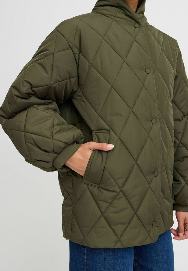 IHHANSA - Light jacket - forest night3