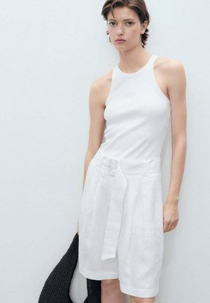 Shorts - white