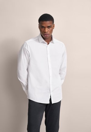 MODERN FIT - Businesshemd - weiß