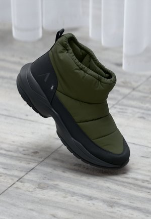 POLARTRK WR UNISEX - Winter boots - khaki/black