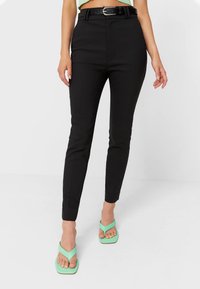 Stradivarius Pantalon classique - black