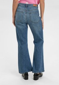Nümph Široké džíny - med blue washed denim