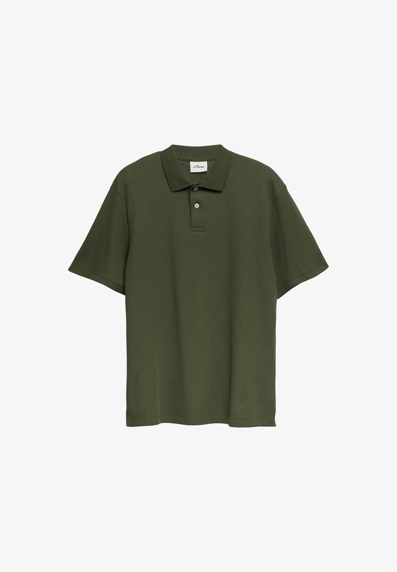 Polo vert olive à manches courtes avec patte de boutonnage à deux boutons et col, présenté sur fond blanc uni.